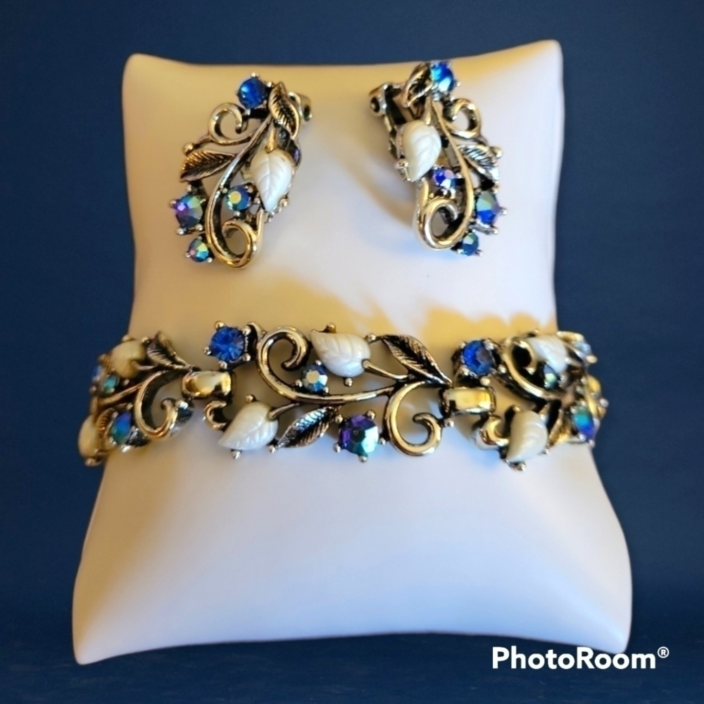 STAR MCM Thermoset Leaf Icy Blue Rhinestone Bridal Bracelet Clip-on Earrings Set